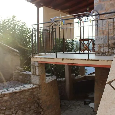 Casa de Férias Traditional Stone House In